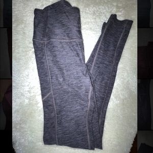 VS essential leggings